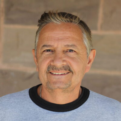 Headshot of Manuel Valdez