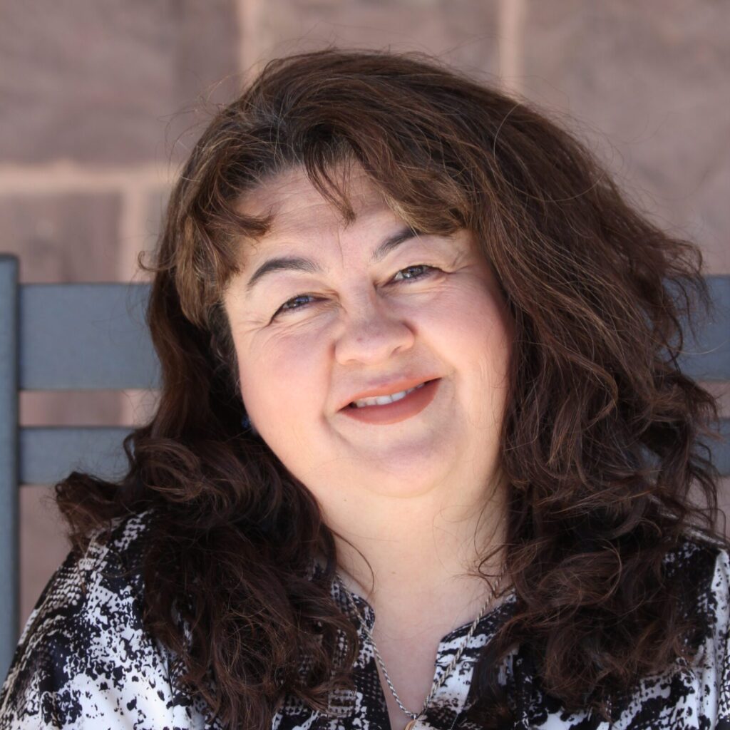 Headshot of Terese Montoya