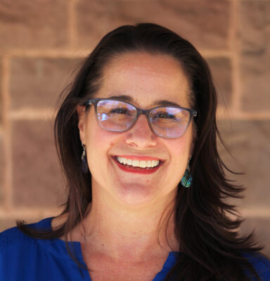 Headshot of María Weinrich