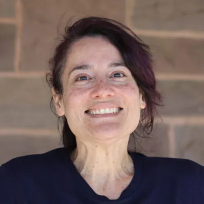 Headshot of Laurie Salazar