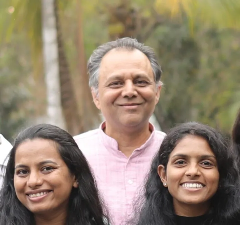 Alumni Mudit and his family.
