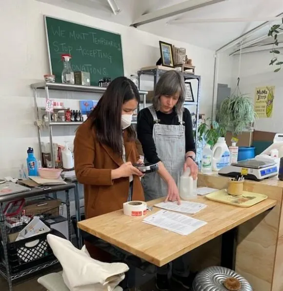 Students collaborate on a sustainability initiative to reduce plastic, reflecting diverse service and global citizenship at UWC-USA.